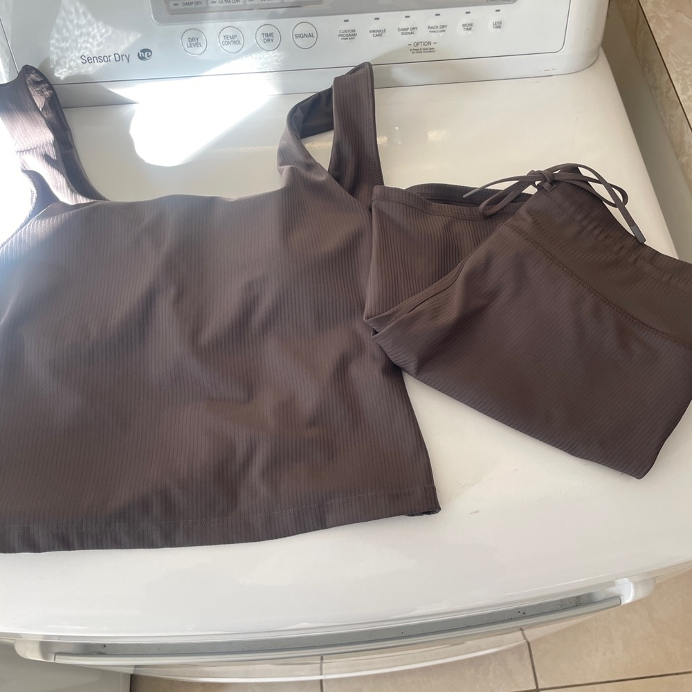 Fabletics Ribbed Brown Sports Bra and Shorts Set
